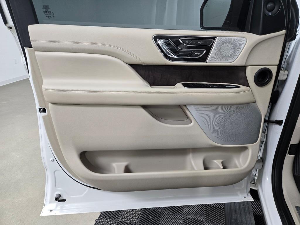 used 2020 Lincoln Navigator car, priced at $32,880