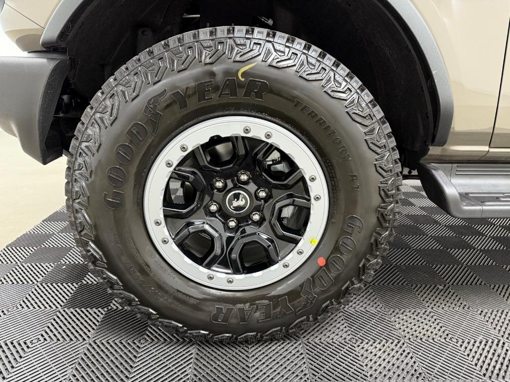 new 2025 Ford Bronco car, priced at $60,695