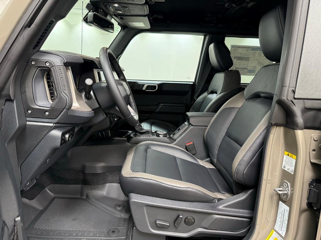 new 2025 Ford Bronco car, priced at $60,695