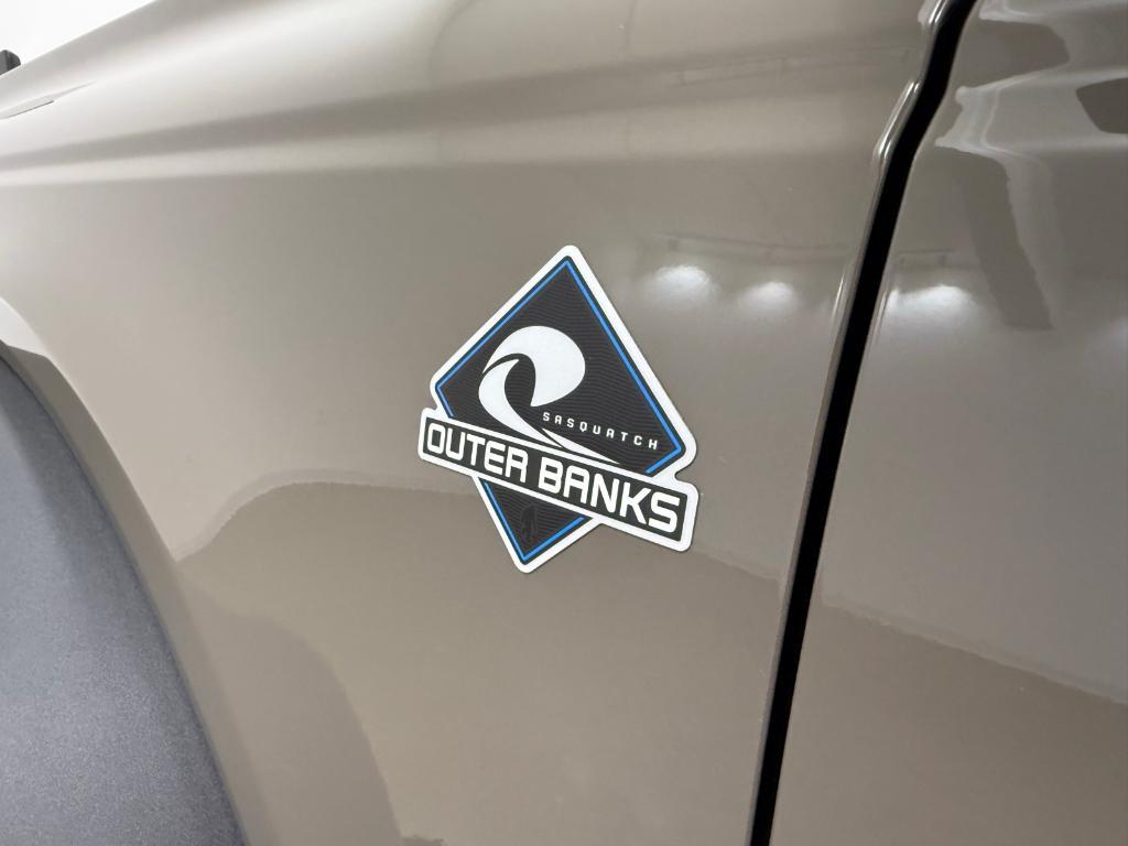 new 2025 Ford Bronco car, priced at $60,695