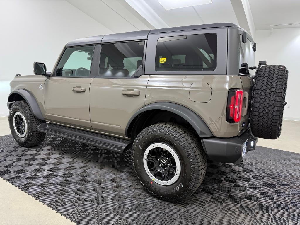 new 2025 Ford Bronco car, priced at $60,695