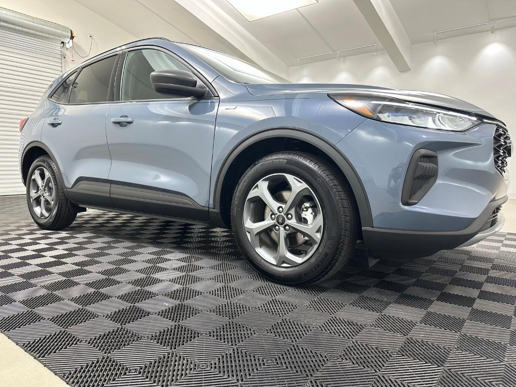 new 2025 Ford Escape car, priced at $32,793