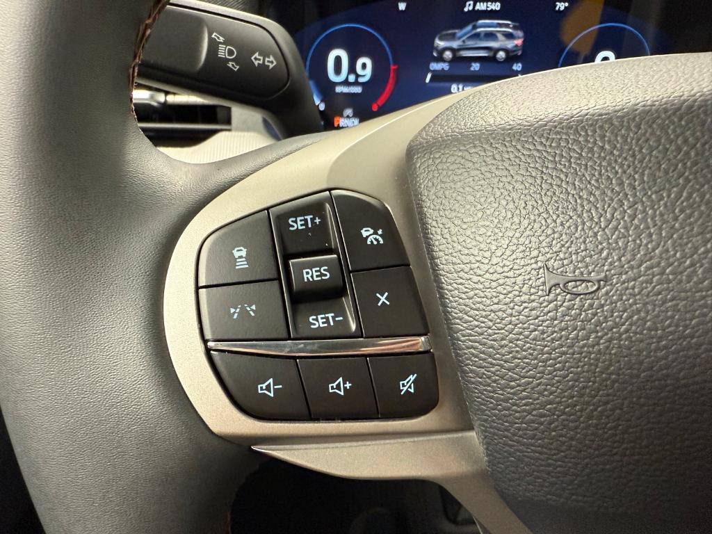 new 2025 Ford Explorer car, priced at $39,279