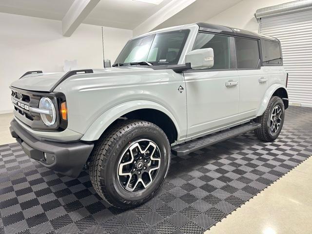 new 2024 Ford Bronco car, priced at $52,721