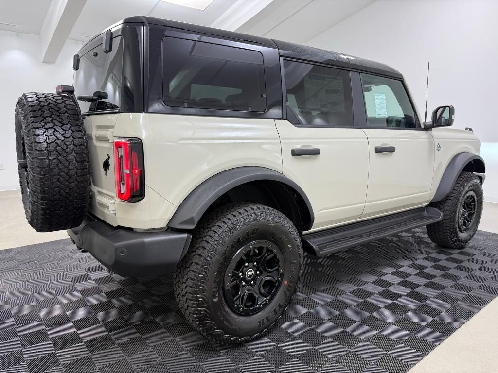 new 2025 Ford Bronco car, priced at $62,448