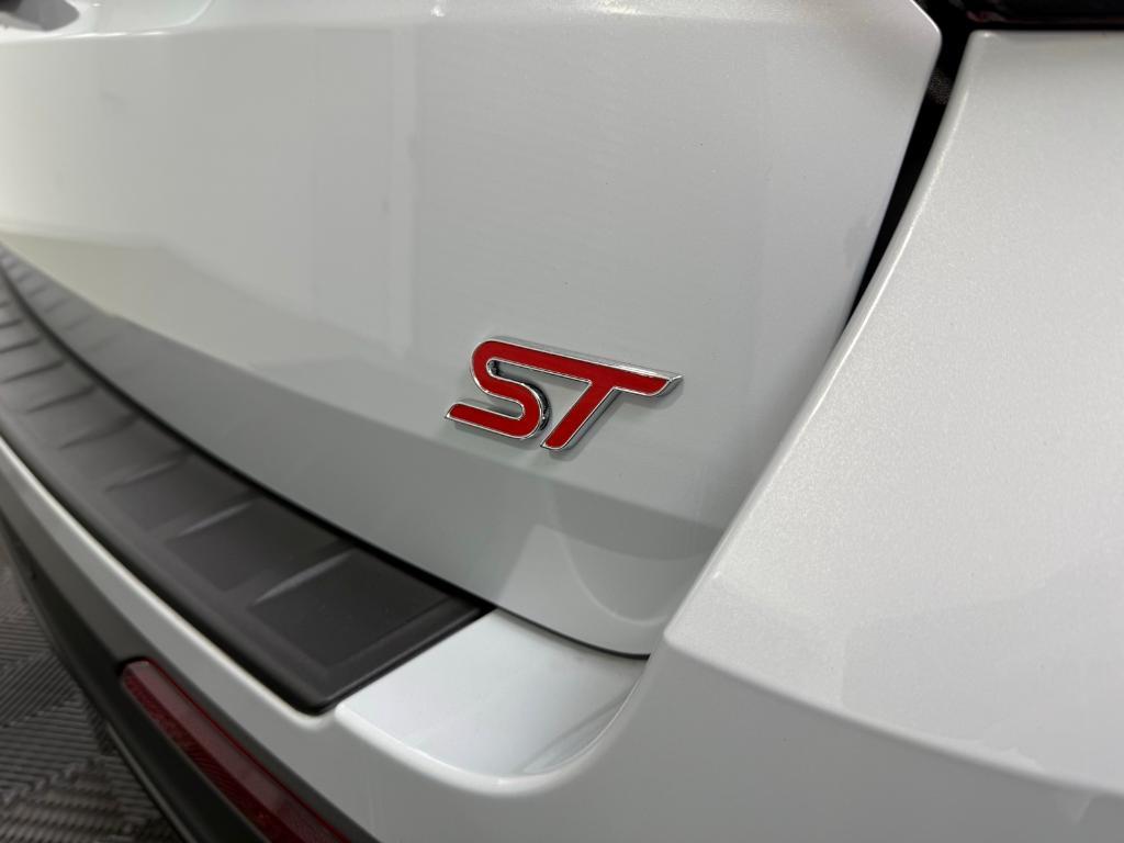 new 2026 Ford Explorer car, priced at $63,335