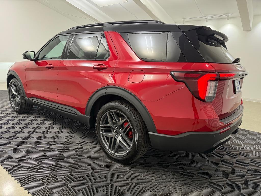 new 2025 Ford Explorer car, priced at $51,251