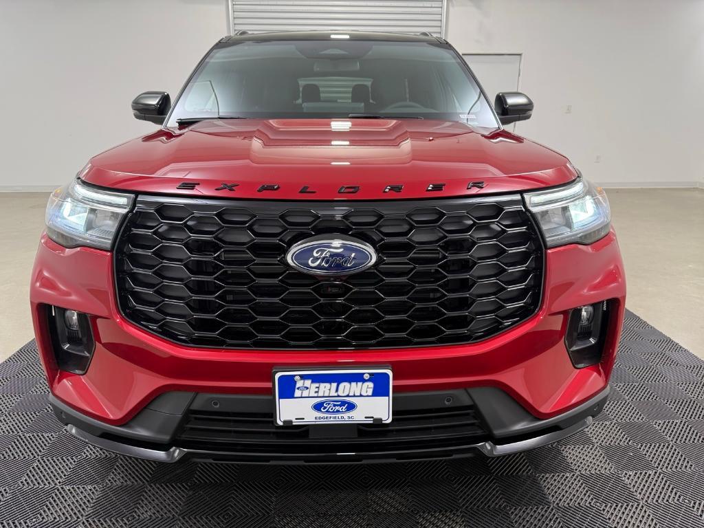 new 2025 Ford Explorer car, priced at $51,251
