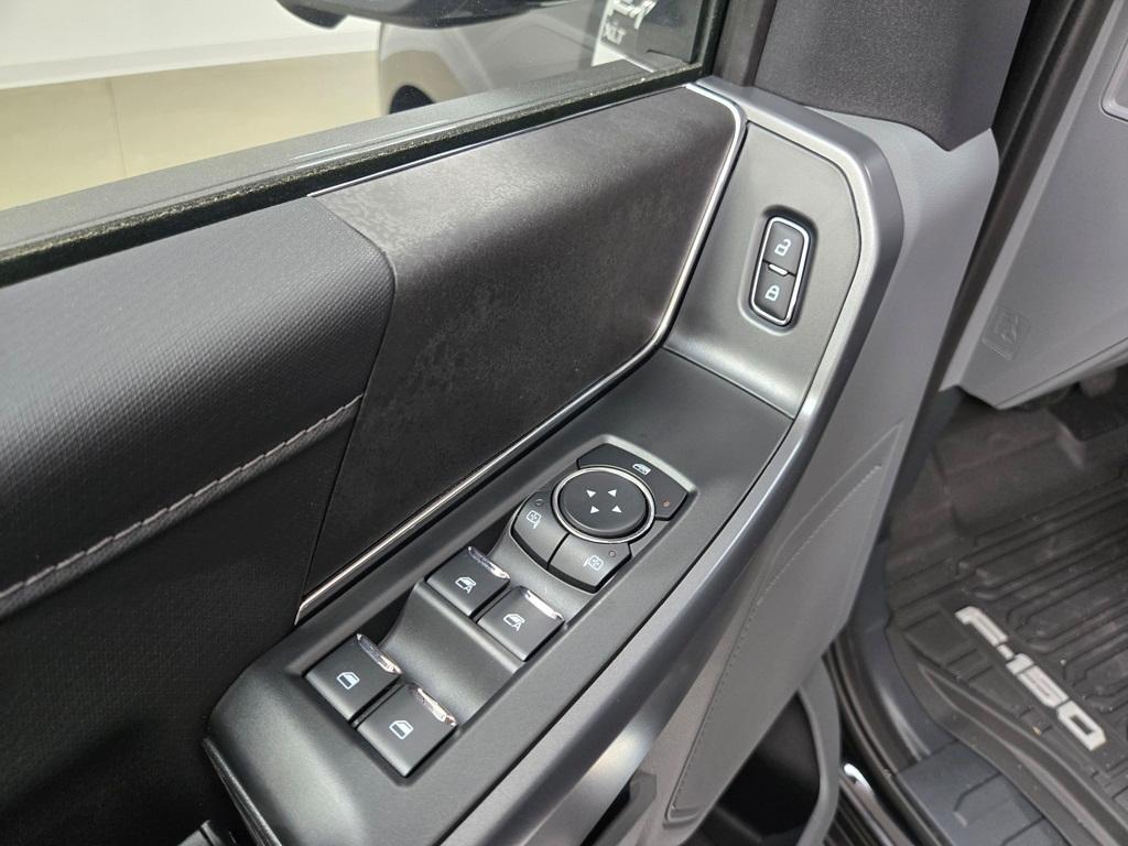 new 2025 Ford F-150 car, priced at $59,777