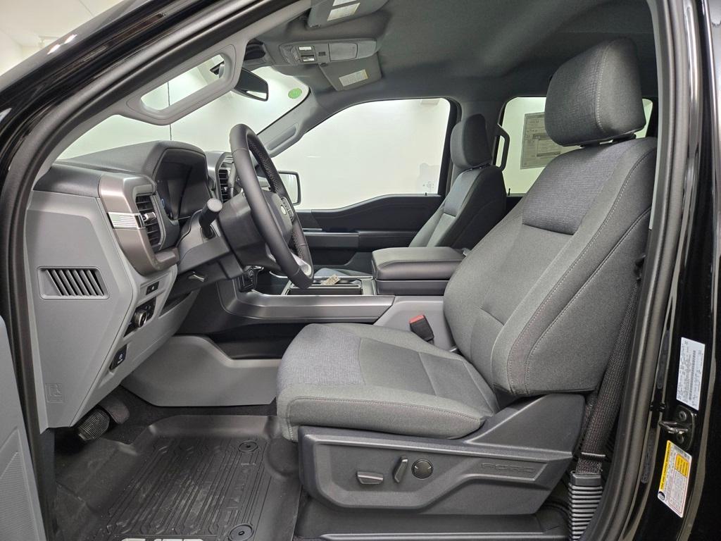 new 2025 Ford F-150 car, priced at $59,777