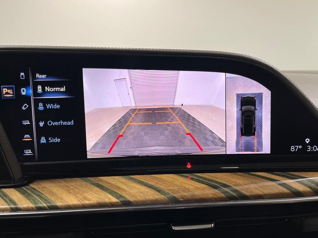 used 2021 Cadillac Escalade ESV car, priced at $64,880