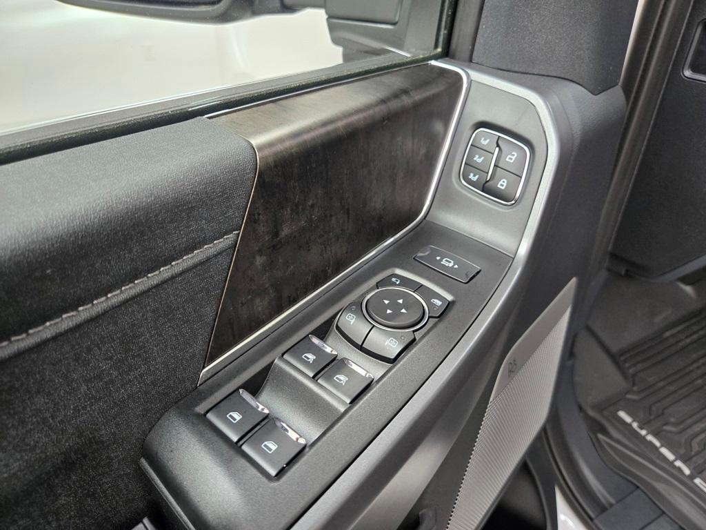 new 2025 Ford F-250 car, priced at $89,955