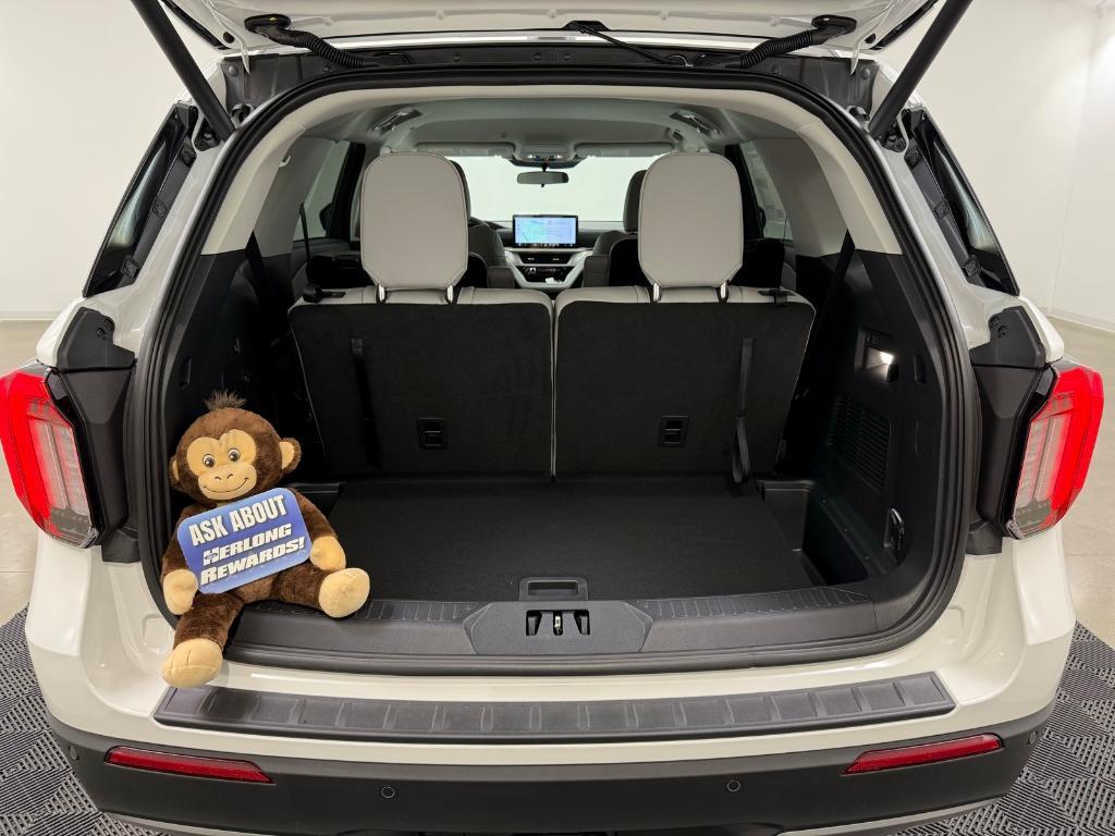 new 2025 Ford Explorer car, priced at $42,651
