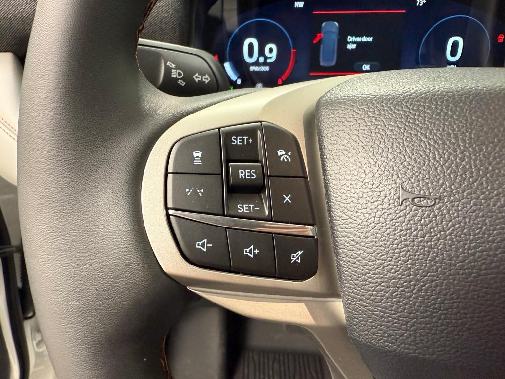 new 2025 Ford Explorer car, priced at $42,651