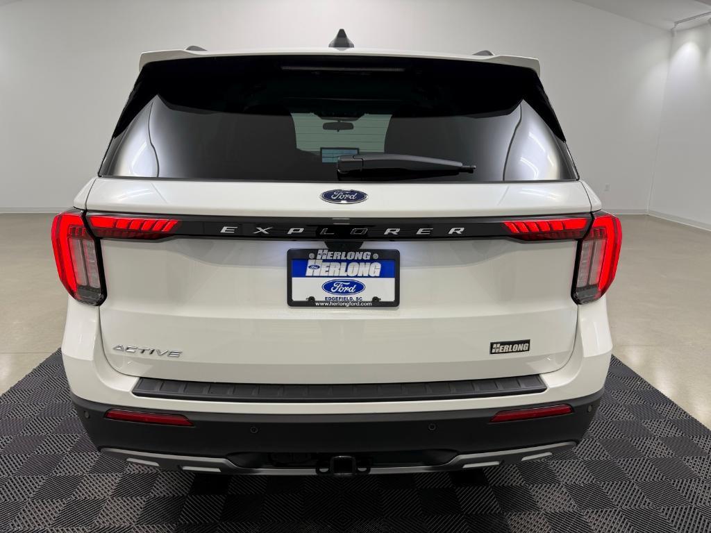 new 2025 Ford Explorer car, priced at $42,651