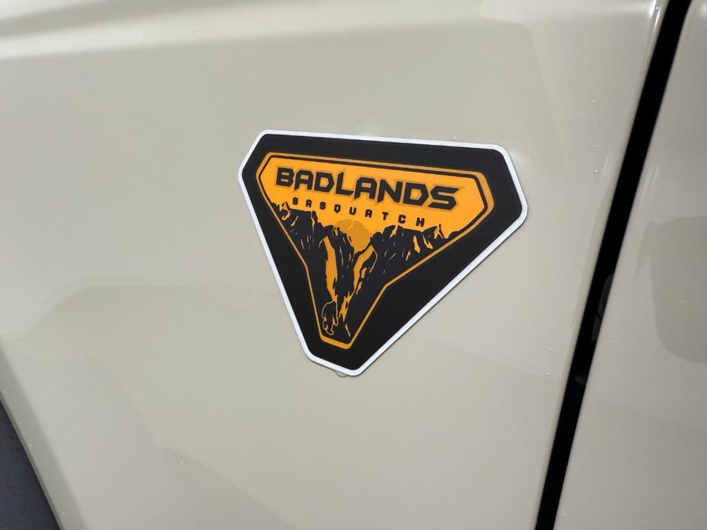 new 2025 Ford Bronco car, priced at $64,036