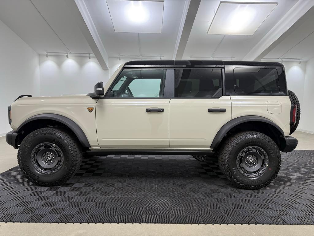 new 2025 Ford Bronco car, priced at $64,036