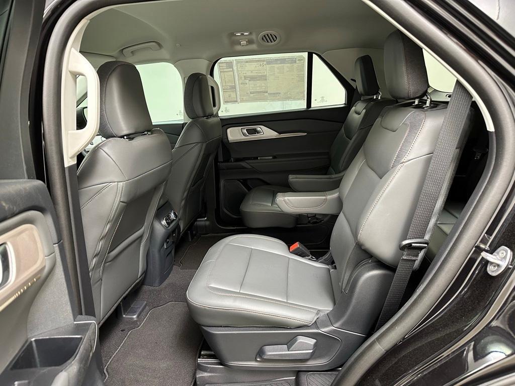 new 2025 Ford Explorer car, priced at $44,810