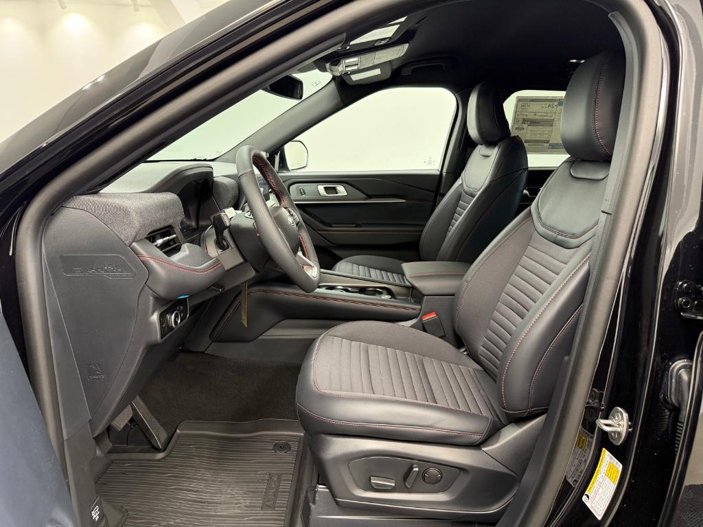 new 2025 Ford Explorer car, priced at $46,367