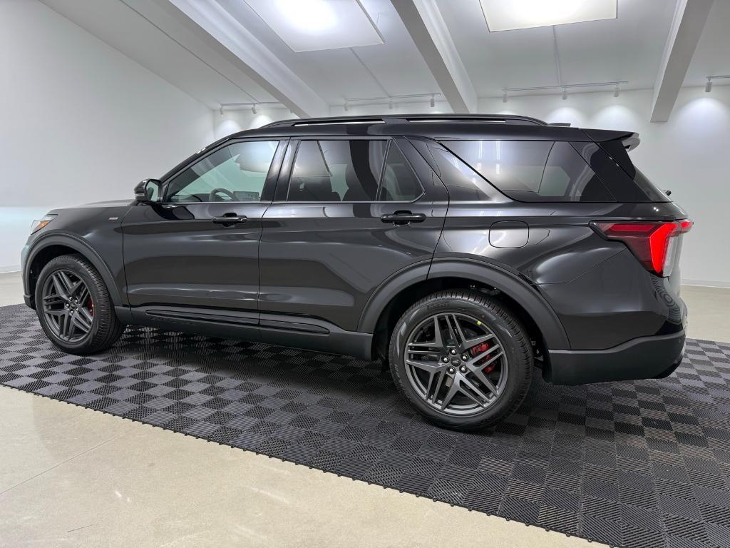 new 2025 Ford Explorer car, priced at $46,367