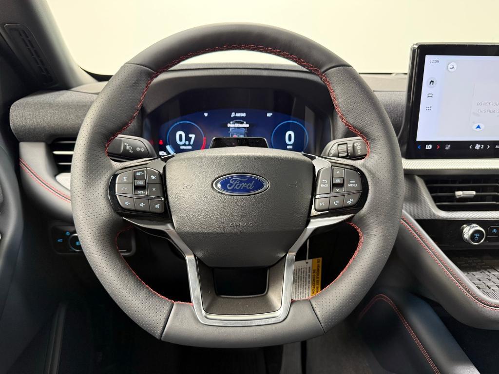 new 2025 Ford Explorer car, priced at $46,367