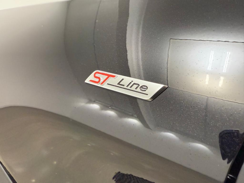 new 2025 Ford Explorer car, priced at $46,367