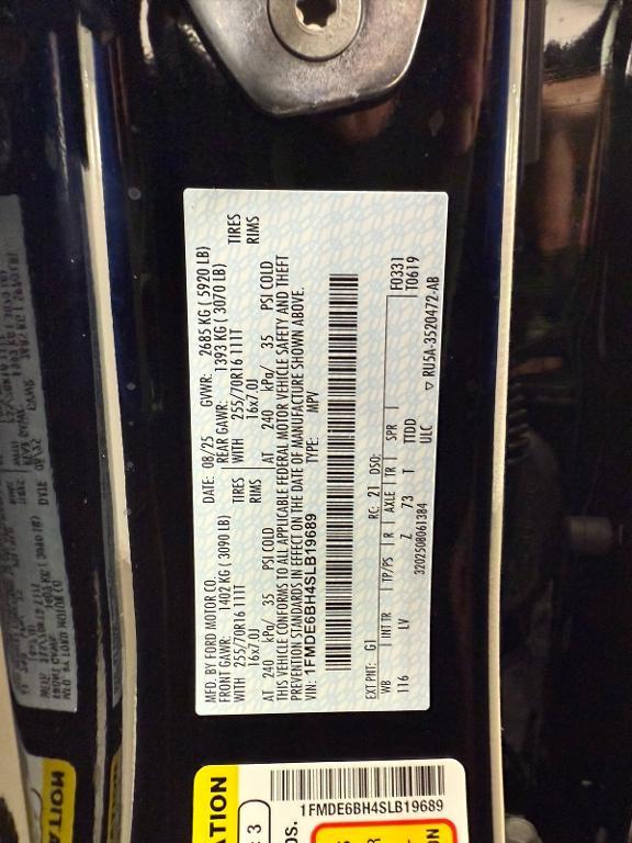 new 2025 Ford Bronco car, priced at $41,576