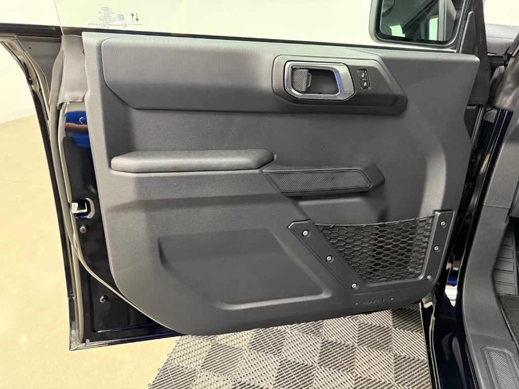 new 2025 Ford Bronco car, priced at $41,576