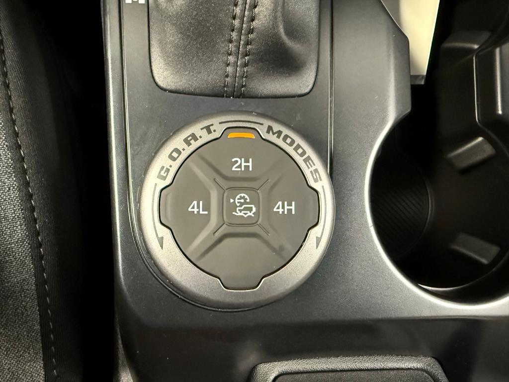 new 2025 Ford Bronco car, priced at $41,576