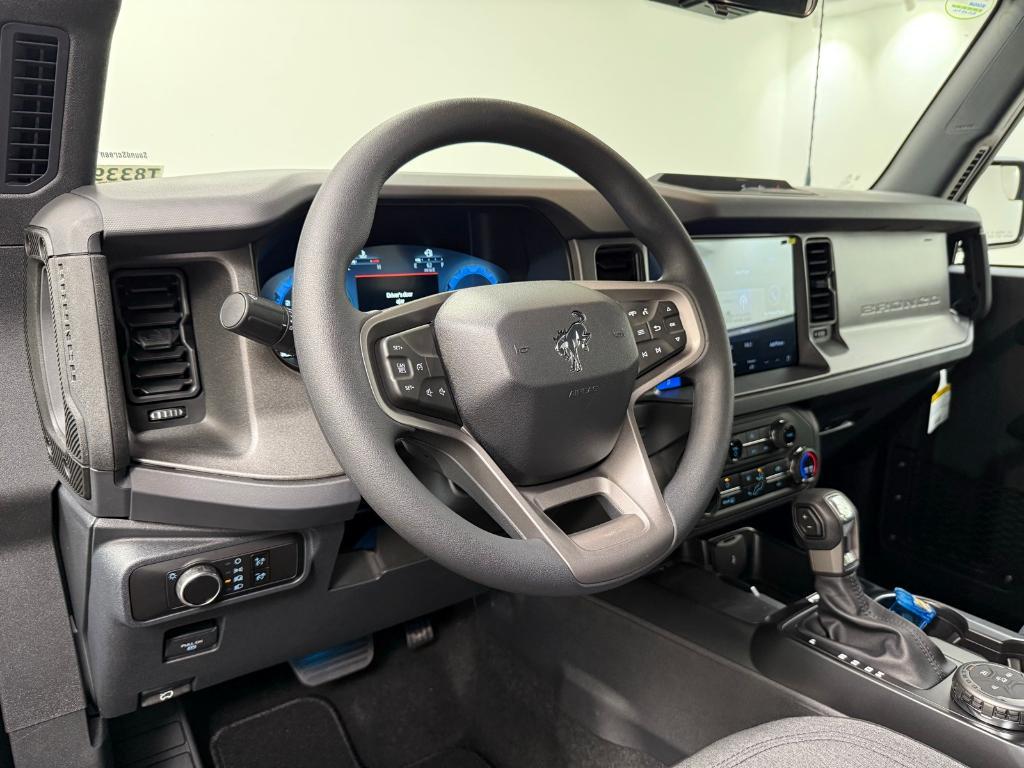 new 2025 Ford Bronco car, priced at $41,576