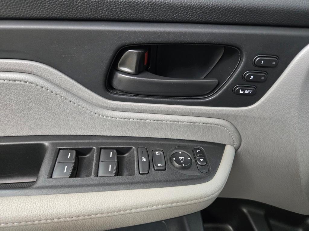 used 2019 Honda Odyssey car, priced at $24,480