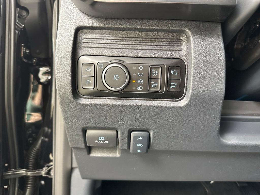 new 2025 Ford F-250 car, priced at $85,696