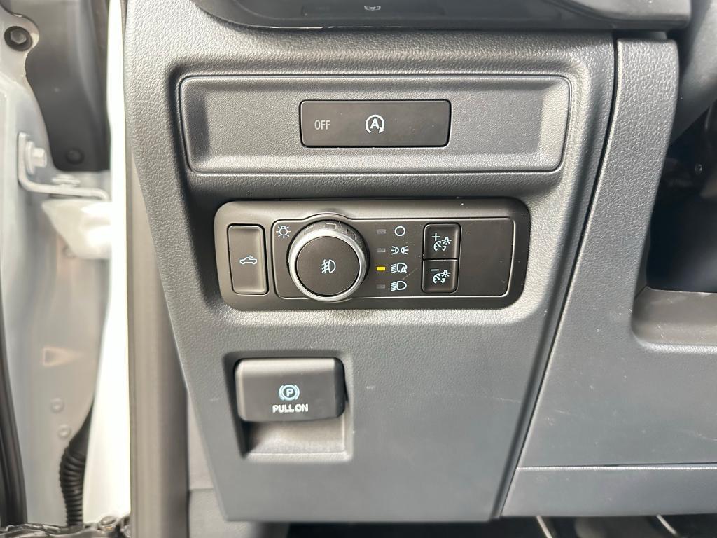 new 2025 Ford F-150 car, priced at $44,232
