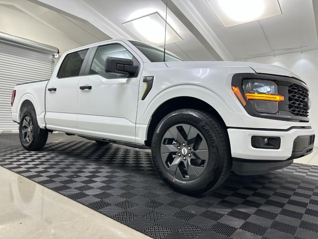 new 2025 Ford F-150 car, priced at $44,232