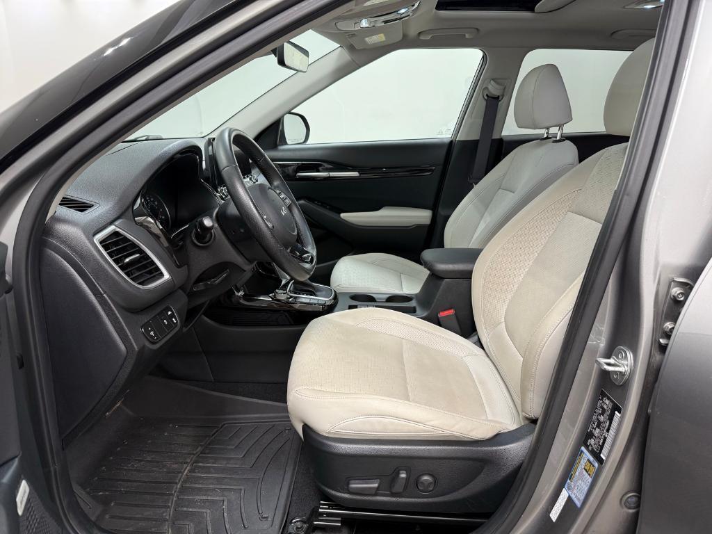 used 2023 Kia Seltos car, priced at $24,880