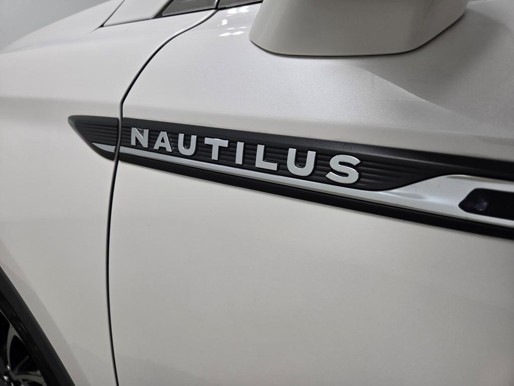 used 2019 Lincoln Nautilus car, priced at $17,880