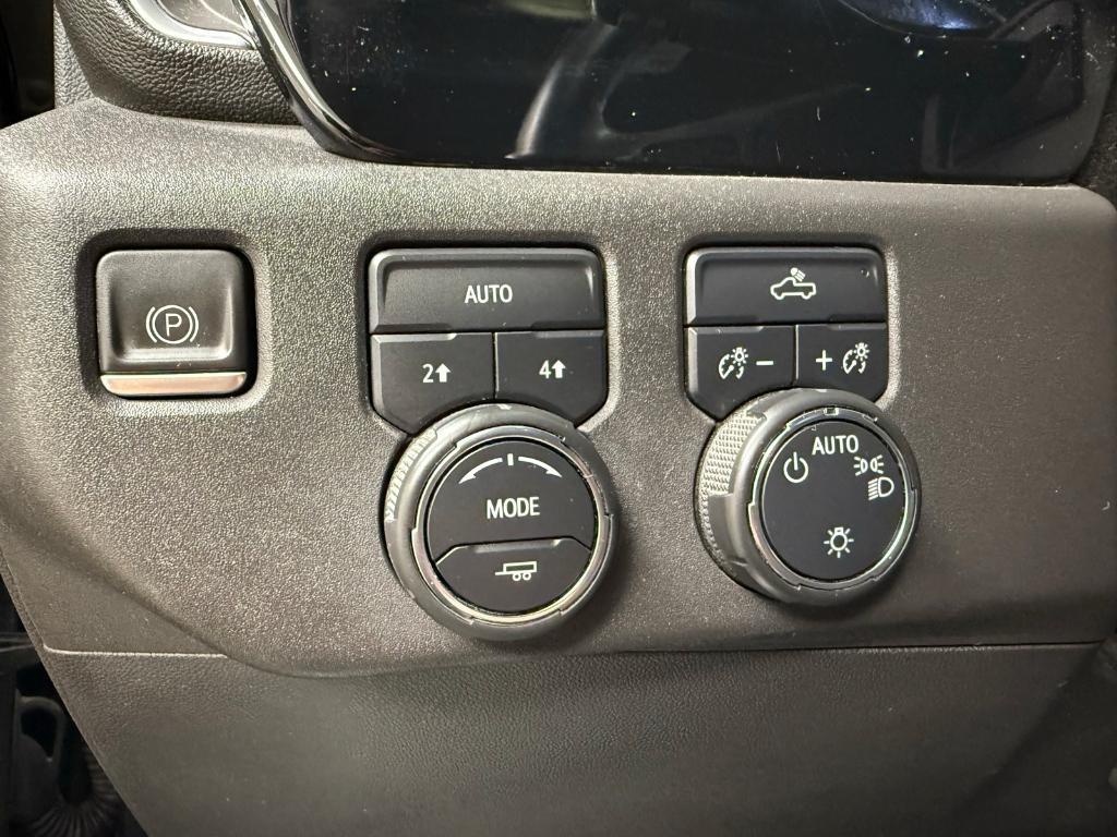 used 2023 Chevrolet Silverado 1500 car, priced at $38,880
