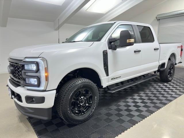 new 2024 Ford F-250 car, priced at $70,400