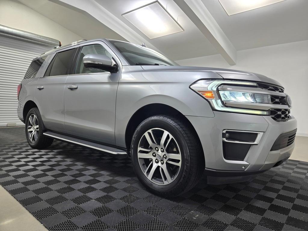 used 2023 Ford Expedition car, priced at $43,880
