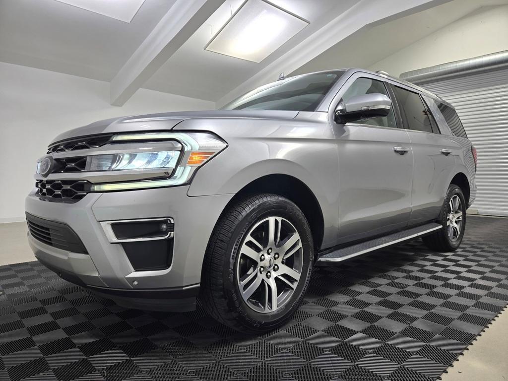 used 2023 Ford Expedition car, priced at $43,880