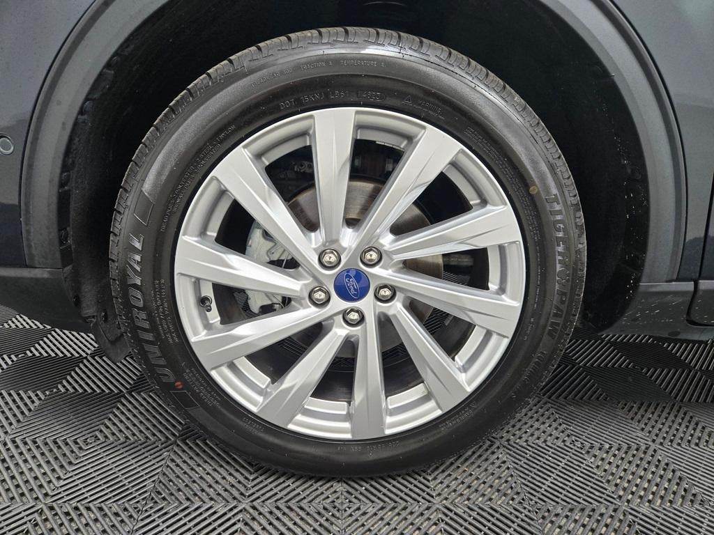 used 2022 Ford Escape car, priced at $27,173