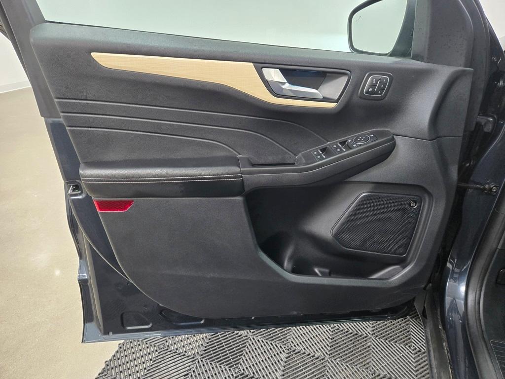 used 2022 Ford Escape car, priced at $27,173