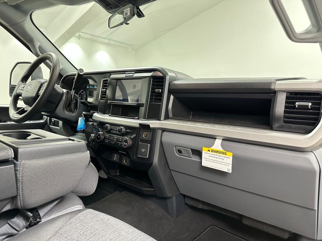 new 2025 Ford F-250 car, priced at $75,380