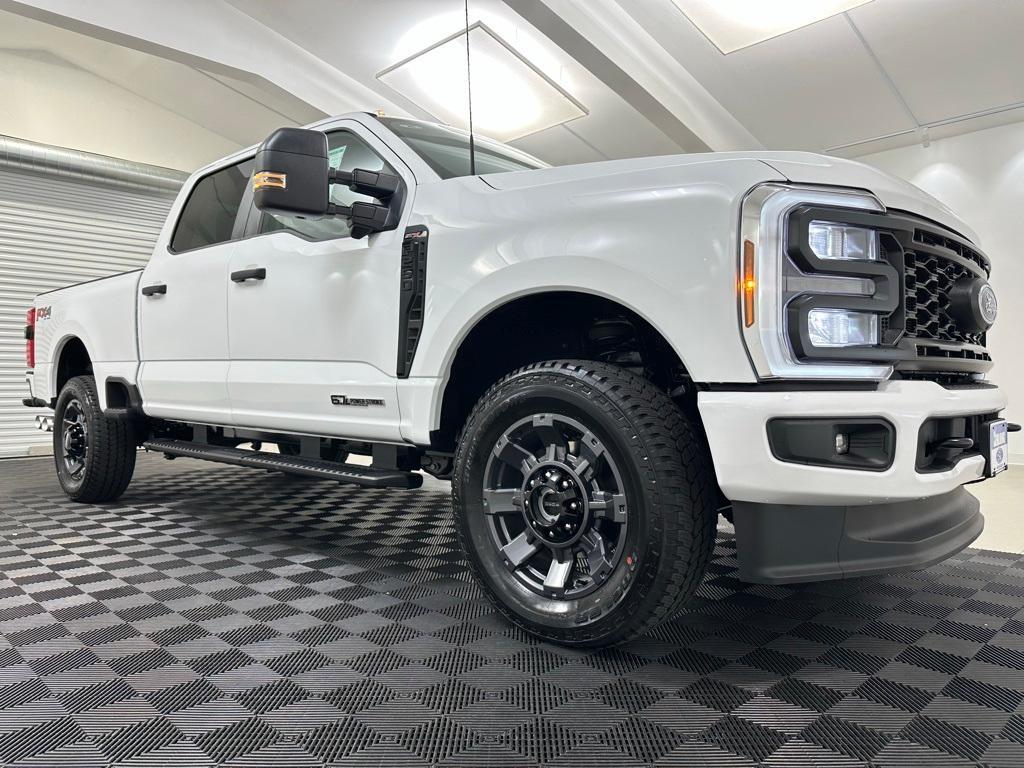 new 2025 Ford F-250 car, priced at $75,380