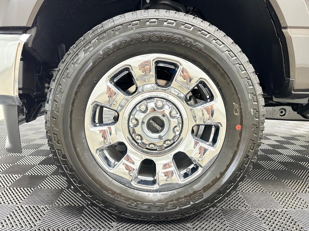 new 2025 Ford F-250 car, priced at $100,290