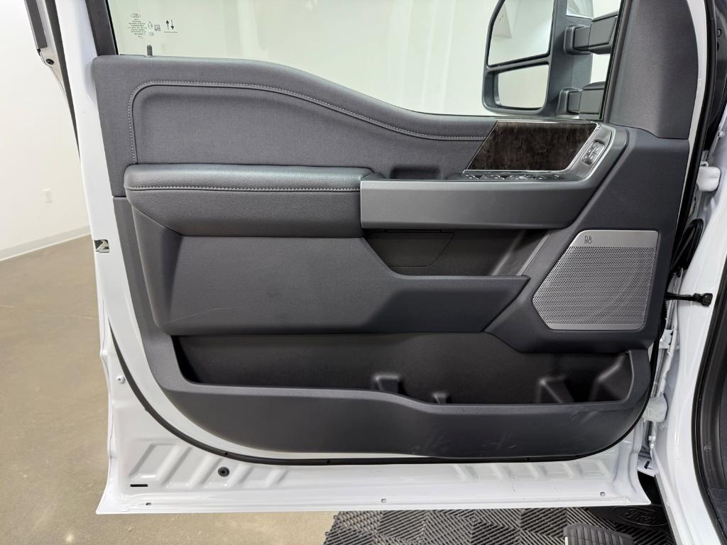 new 2025 Ford F-350 car, priced at $91,241