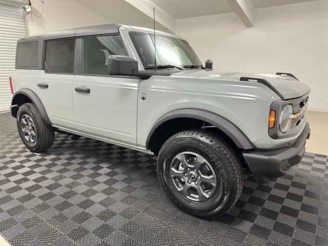 new 2024 Ford Bronco car, priced at $44,683