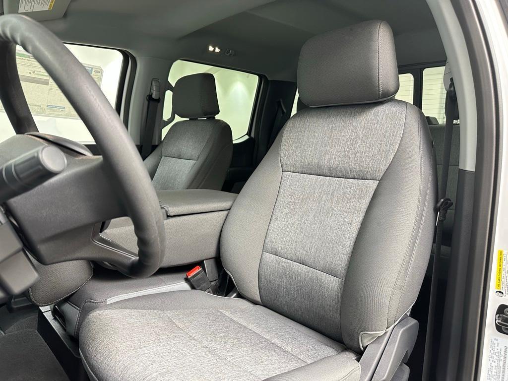 new 2025 Ford F-250 car, priced at $69,613