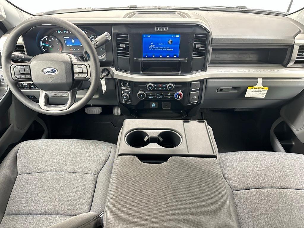 new 2025 Ford F-250 car, priced at $69,613