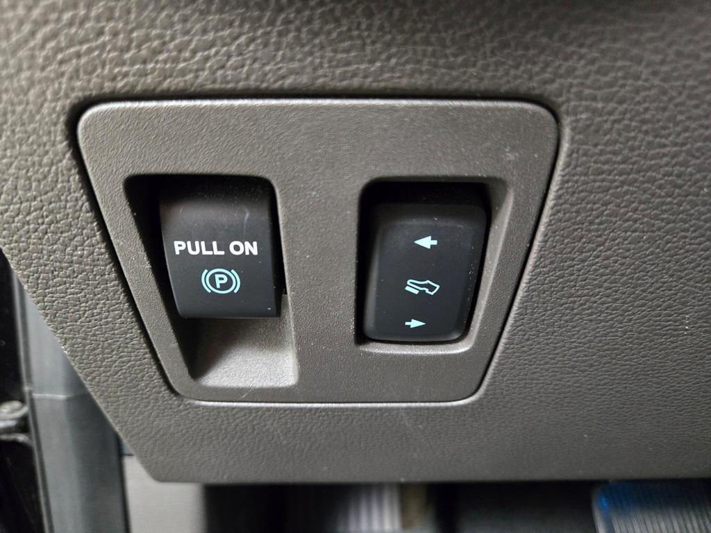 used 2020 Ford Expedition car, priced at $29,880